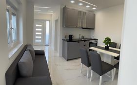 Apartmani Emanuel
